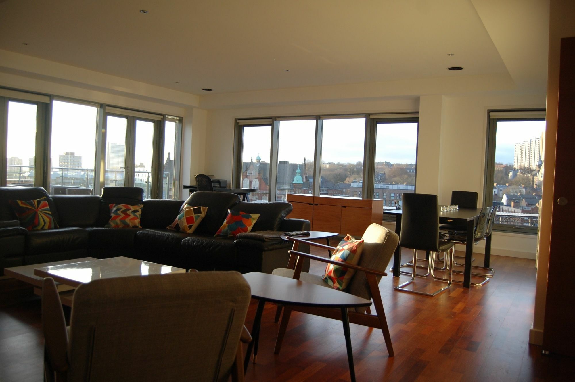 Central Lofts Нюкасъл ъпон Тайн Екстериор снимка